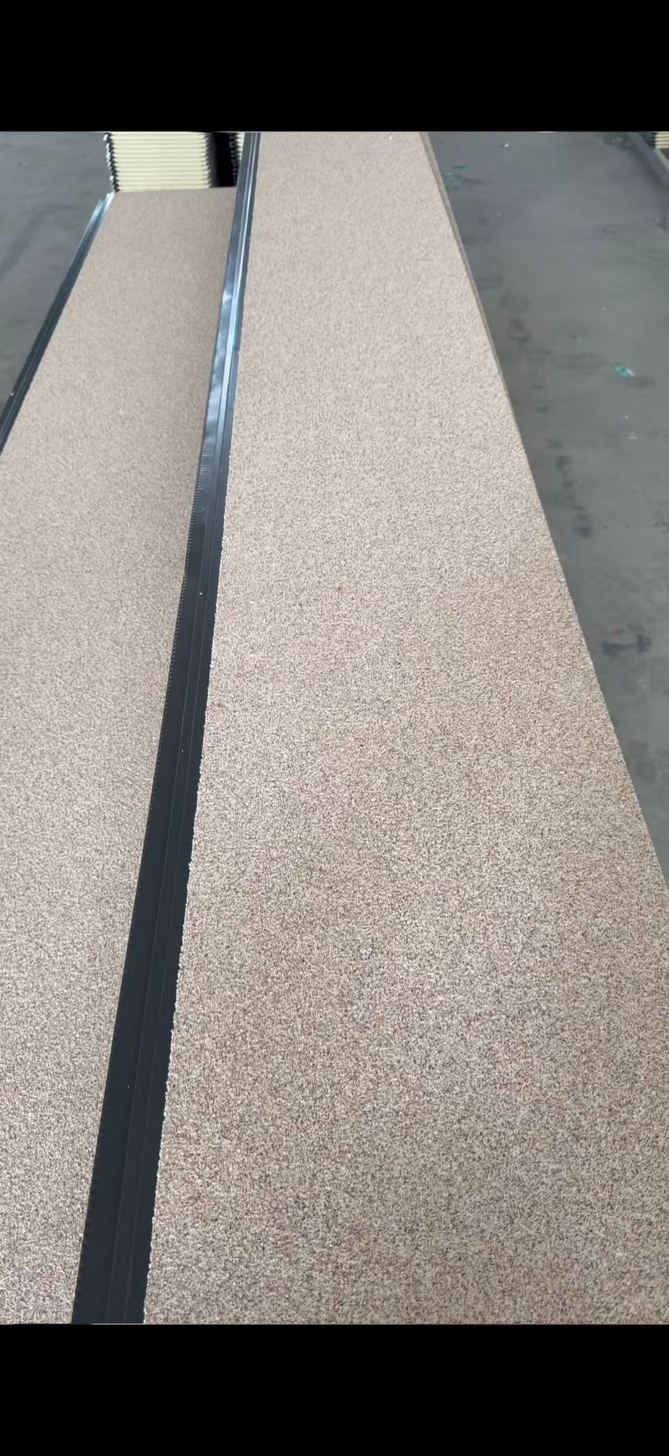 panel sándwich metálico